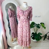ราคา Maxi dress เดรสยาวสีชมพู ลายกุหลาบ ทรงเจ้าหญิง มีซับใน ชายระบาย สวยๆ (18192231286)