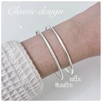 ราคา ร้านฮักเงินน่านพร้อมจัดส่งฟรี เครื่องประดับแบรนด์ไทย กำไลสวมเงินแท้ 92.5% ตัน กลมเกลี้ยง บิดเกลียว 2 มม. มีใบรับประกัน (46055114845)