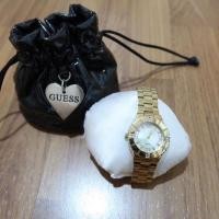 ราคา Guess แท้100% มือสอง (1493834502)