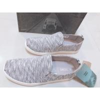 ราคา Toms แท้100% ของใหม่พร้อมกล่องป้าย สินค้าถ่ายจากสินค้าจริงที่ร้านส่งตรงปกทุกคู่ (17486022204)