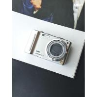 ราคา Used Panasonic Lumix DMC-TZ10 silver Digital Camera [JPN only, No charger](มือสอง) (52706647565)