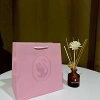 ราคา SWAROVSKI ถุงกระดาษแท้สวารอฟสกี้ ถุงกระดาษห่อของขวัญ (24946815015)