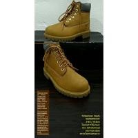 ราคา Timberland Boots For Children, Unisex 31EU/19.8cm ของแท้ มือ 2 สภาพไม่ผ่านการใช้งานมาก่อน, รองเท้า Timberland หนังแท้ (49507031159)