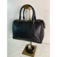 ราคา Coach ทรงหมอน มือสอง ของแท้ (25463257684)