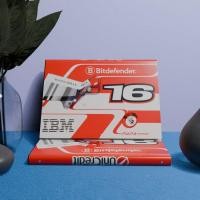 ราคา Ferrari F1 Fleet Le Claire 2025 หมวกกันน็อคหนัง Faux A5 High-End Office เครื่องเขียน Notepad a5 ประณีตการประชุมบันทึกหนังสือพัดลมรถเด็กของขวัญ (53203840549)