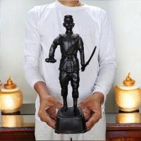 ราคา NMT8 สมเด็จพระนเรศวรมหาราช ทรงยืนประกาศอิสรภาพ หลั่งน้ำพิพัฒน์สัตยา สีนิลดำ สูงประมาณ 12 นิ้วงานเรซิ่น (22950418934)