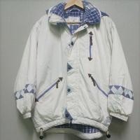 ราคา #เสื้อแจ็คเก็ตผ้าร่มกันน้ำ#แจ็คเก็ตฮู้ด#สินค้ามือสองตู้เกาหลี (28473772275)