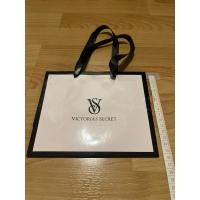ราคา ถุงกระดาษแบรนด์ Victoria’s Secret (26674654661)