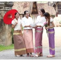 ราคา RaanPahMuang ผ้าซิ่น ผ้าถุงลายไทย เนื้อผ้าฝ้ายทอมืออย่างดี เอวปรับระดับได้ (26914708688)