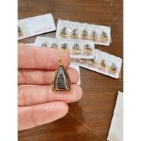 ราคา จี้หลวงปู่ทวดเนื้อว่าน พระแท้ปลุกเสก เลี่ยมกรอบ90% กรอบตัดลายกันน้ำสวยมากๆค่ะ (27350926512)