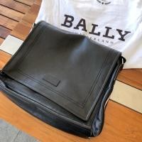 ราคา Bally Tepolt leather messenger bag. (1634478501)