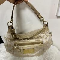 ราคา กระเป๋าคล้องไหล่แบรนด์Coach วินเทจแท้100% (25351540014)