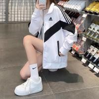 ราคา เสื้อแจ็คเก็ตน้ำหนักเบา Adidas สีดำและสีขาว ในสไตล์สตรีทแวร์ (51755601060)