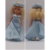 ราคา ตุ๊กตามาดามอเล็กซานเดอร์ madame Alexander มือสอง ของแท้ (15698235056)