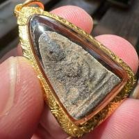 ราคา พระนางพญาพิษณุโลก เนื้อชินเงิน กรุวัดพระศรีรัตนมหาธาตุ(วัดใหญ่) จ.พิษณุโลก เลี่ยมทองคำแท้ พร้อมบัตรรับรองพระแท้ (28877040494)