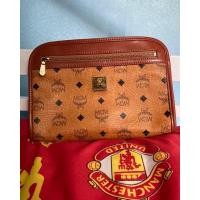 ราคา MCMกระเป๋าคลัชมือสองของแท้100% (21236592358)