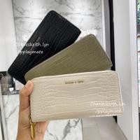 ราคา กระเป๋าสตางค์ Charles & Keith รุ่น Snake Print Long Wallet : CK6-10770259-2 แท้จากชอป (20701246149)