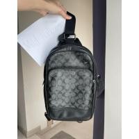 ราคา Coach C2932 Graham Pack In Signature Canvas กระเป๋าคาดอก