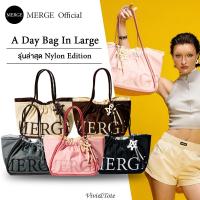 ราคา ของแท้ 100 %Merge A Day Bag Nylon Edition In Large ผลิตจาก Nylon น้ำหนักเบา พร้อมซิปกันน้ำพิเศษ (52304287300)