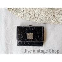 ราคา Crystal Ball by Garcia Marquez กระเป๋าสตางค์ใบสั้น 3 พับ หนังแท้ หนังแก้วปั๊มลายหัวใจ สีดำเนื้อกากเพชร เก๋ๆจากตู้ญี่ปุ่น (24182602934)