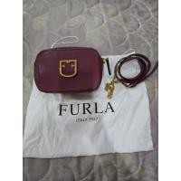 ราคา ขายกระเป๋า Furla crossbody สีแดงไวน์ อะไหล่ทองสภาพเหมือนใหม่ ใช้งานเพียง 2 ครั้ง ไม่มีรอย ไม่มีคราบ พร้อมใช้งาน (24097969372)