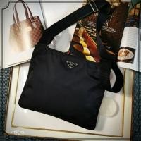 ราคา vintage prada มือสอง (20941571289)