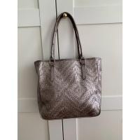 ราคา กระเป๋า Guy Laroche มือสอง (24639235650)