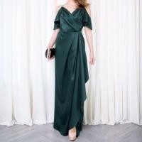ราคา ชุดราตรียาวสีเขียวเข้ม (2251062909)