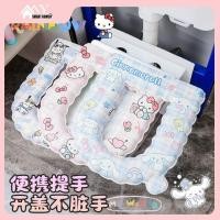 ราคา Sanrio ฝารองนั่งชักโครก EVA สติ๊กเกอร์ติดที่นั่งชักโครกแบบนุ่ม เบาะรองนั่งห้องน้ําแบบใช้ซ้ําได้ Hello Kitty อุปกรณ์ห้องน้ําสีชมพูห้องน้ําตกแต่ง (29677868169)