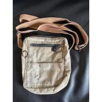 ราคา กระเป๋าสะพายข้าง Kipling แท้มือสอง (19584180661)