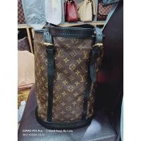 ราคา LV BUCKET GM ของแท้ 100% (9252553880)