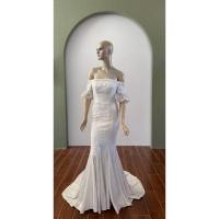 ราคา ชุดแต่งงานทรงหางปลาสีขาวเกาะอก ปาดไหล่ W009 มือสองสภาพดี 99% พร้อมส่ง❗️ (25863158722)