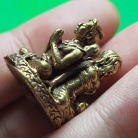 ราคา ขุนแผนนางล้อม เนื้อทองเหลือง อุดมวลสาร 9 อย่างใต้ฐาน (ไม่อัดกรอบ) แถมขุนแผนแร่น้ำพี้ 1 องค์ (5664406915)