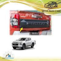 ราคา ครอบฝาท้ายกระบะ พร้อมไฟ LED สีดำด้าน Mitsubishi L200 Triton 4Dr 4x4 ปี 2019 - 2020 มีบริการเก็บเงินปลายทาง (11603418009)