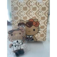 ราคา พวงกุญแจคิตตี้ Chagee x Hello Kitty พวงกุญแจคิตตี้ ตุ๊กตาคิตตี้ ทั้งชุดพร้อมกระเป๋ามีกระเป๋าและตุ๊กตา (46054405432)