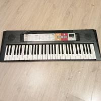 ราคา เครื่องดนตรีมือสอง - คีย์บอร์ดไฟฟ้า 61 คีย์ Yamaha PSR-F50 (46955331156)