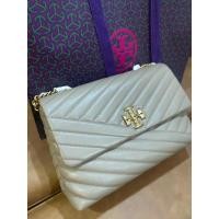 ราคา TORY BURCH KIRA CHEVRON SMALL CONVERTIBLE SHOULDER BAG 90446 (24137666480)