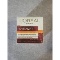 ราคา ลอรีอัลปารีสรีไวทัลลิฟท์เดย์ครีม SPF35PA+++ ของใหม่❗️❗️ยังไม่แกะซีล (40262382577)