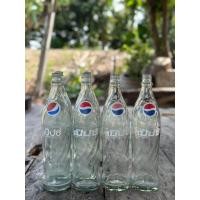 ราคา ขวดน้ำอัดลมสมัยก่อน เป็นขวดแก้วยี่ห้อเป๊บซี่ ทรงว้าว เรียว สวยงาม ขนาด 1 ลิตร (43673779650)