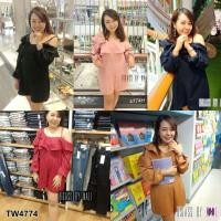 ราคา จั้มสูทขาสั้น #สาวอวบ# คอปาดเว้าไหล่ทรงระบาย แขนเดี่ยว1ข้าง แขนยาวปลายจั้ม มีซิปหลัง (1010904015)