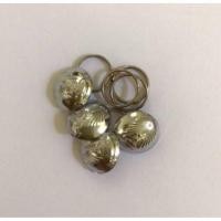 ราคา เครื่องหมายนิสิต จุฬา (หญิง) กระดุม ตุ้งติ้ง เข็มติดอก นิสิตหญิง งานมือสอง (44555957271)