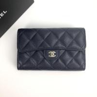 ราคา New Chanel Tri-Fold Medium6” Wallet in Navy Cavier Light Gold Hardware Holo31 (9750937242)