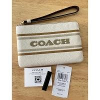 ราคา Coach คล้องมือ 1 ซิป S รุ่น CORNER ZIP WRISTLET IN SIGNATURE แท้NEW (22779840590)