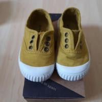 ราคา รองเท้าผ้าใบเด็กยี่ห้อ victoria size 13 เซน (495745706)