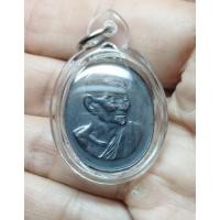 ราคา เหรียญหันข้าง หลวงพ่อเต๋ คงทอง วัดสามง่าม จังหวัดนครปฐม เนื้อทองแดง ปี 2518 เลี่ยมกรอบพร้อมใช้ตอกโค๊ต ชัดเจนรับประกันแท้ (24723676041)