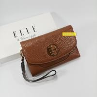 ราคา ELLE แท้!!! กระเป๋าสตางค์ผู้หญิง สามพับใบกลาง สีน้ำตาล หนังแท้ลายลิ้นจี่ มีสายคล้องมือ อะไหล่ทอง ของแท้ 100% (5294150511)