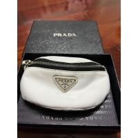 ราคา กระเป๋า Prada Re-Nylon mini pouch ของแท้ พร้อมส่ง (18076321835)