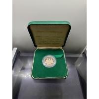 ราคา พระแก้วมรกต เครื่องทรง 3 ฤดู พระจอมเกล้าพระนครเหนือ เนื้อเงินขัดเงา ขนาด 2.5 ซ.ม .2538 พร้อมกล่องเดิม สภาพสวย (49552156869)