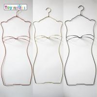 ราคา [ฟลอริชโรลี่5] บิกินี่ไม้แขวนโลหะชุดชั้นในราวแขวนชุดชั้นในทนทานไม้แขวนเสื้อชุดว่ายน้ํา (53754677991)