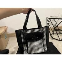 ราคา Lyn ของแท้จากshop พร้อมส่ง (15785640518)